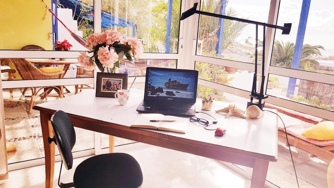 Holidays In Tarajalejo - Home Office With Sea View エクステリア 写真